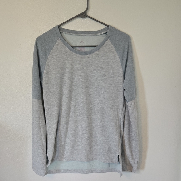 Adidas | Light Green Long Sleeve Tee Size Medium - Picture 2 of 6